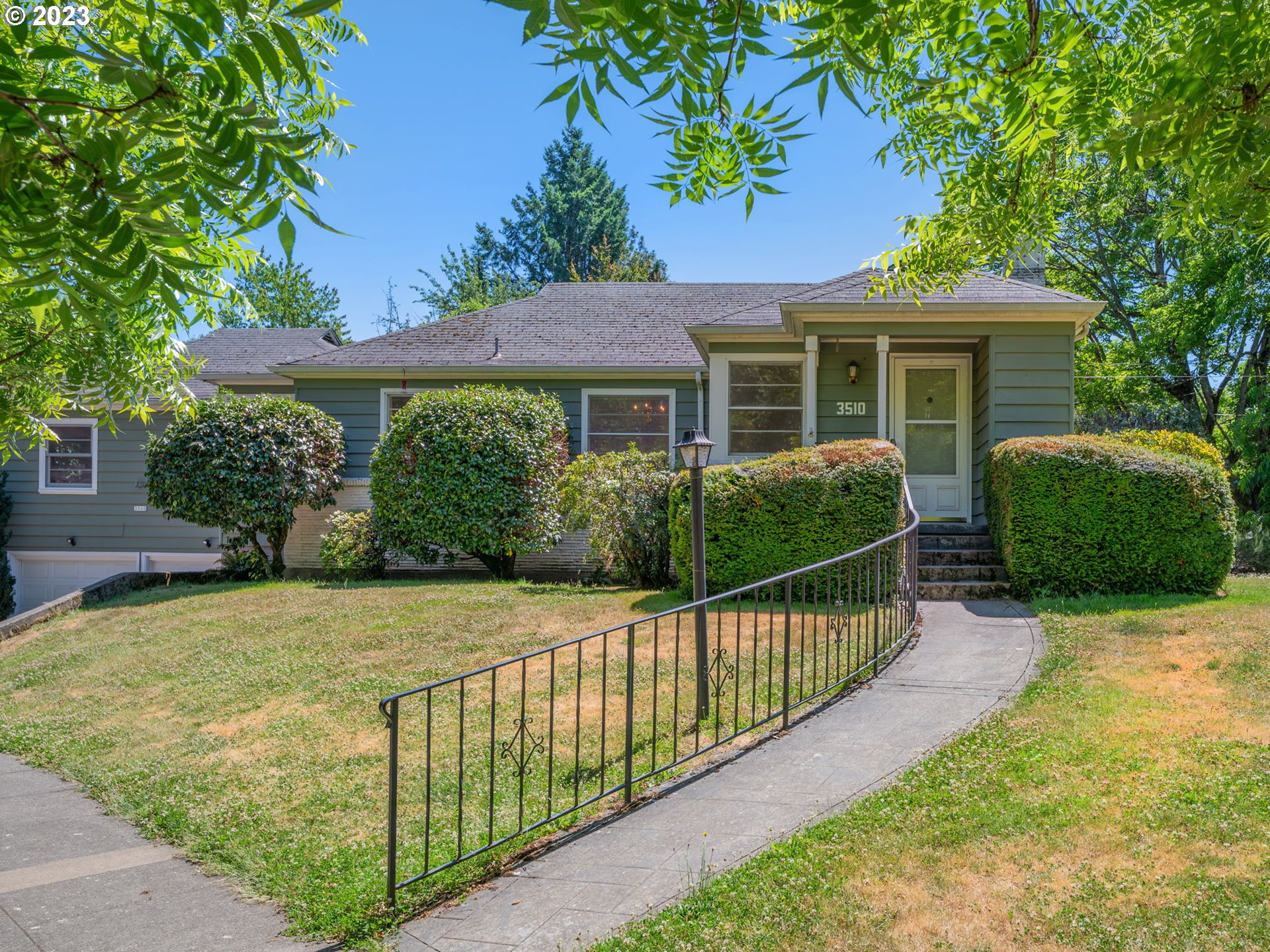 3510 SE KNAPP ST Portland Home Listings - The Rob Levy Team Real Estate