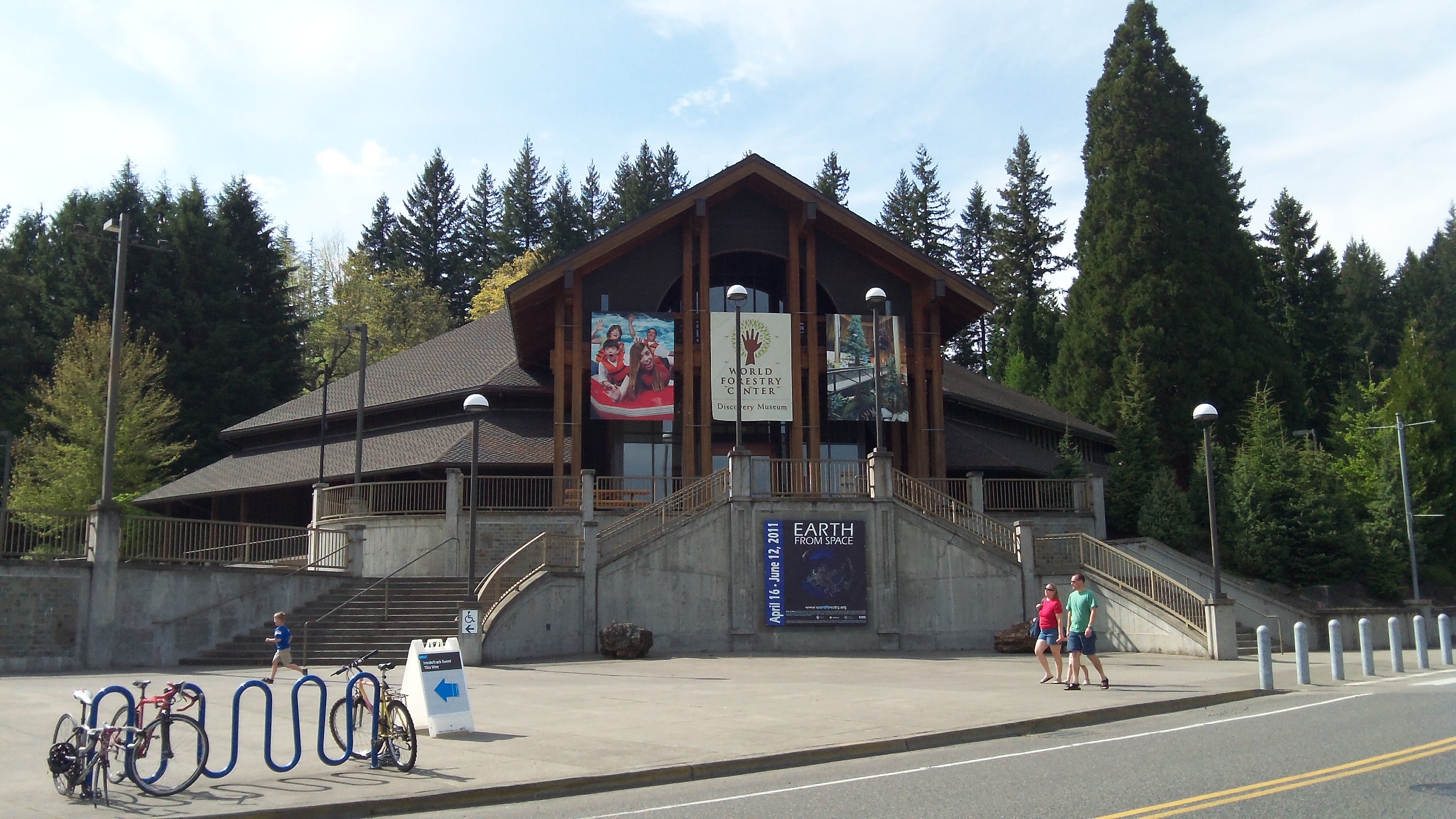 Southwest Portland Park - The World Forestry Center at Washington Park